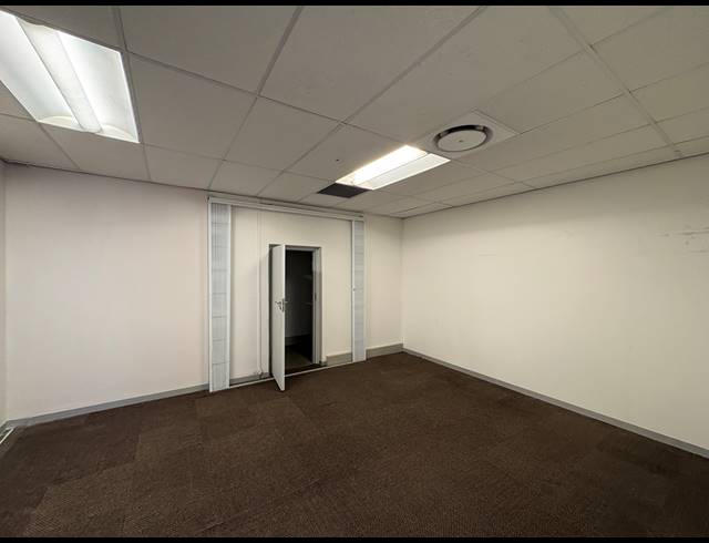 676.90M² OFFICE TO LET IN CAPE TOWN CITY CENTRE
